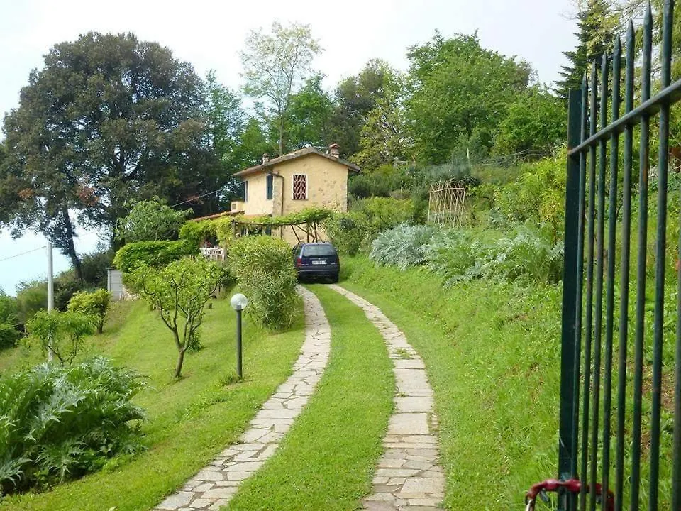 Il Leccio Pietrasanta Villa Vitoio  0*, Vitoio (Pietrasanta) Italien